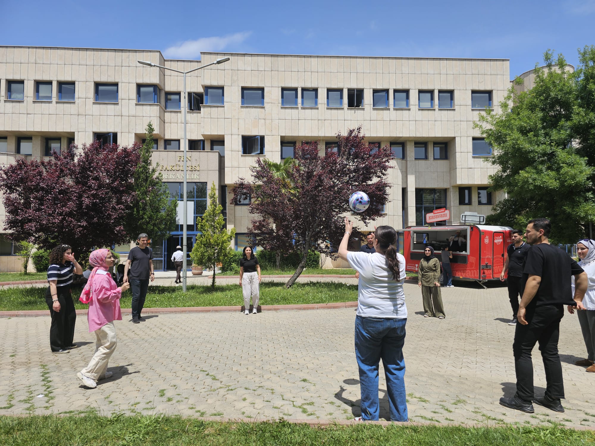 İçerikle ilgili görsel 2