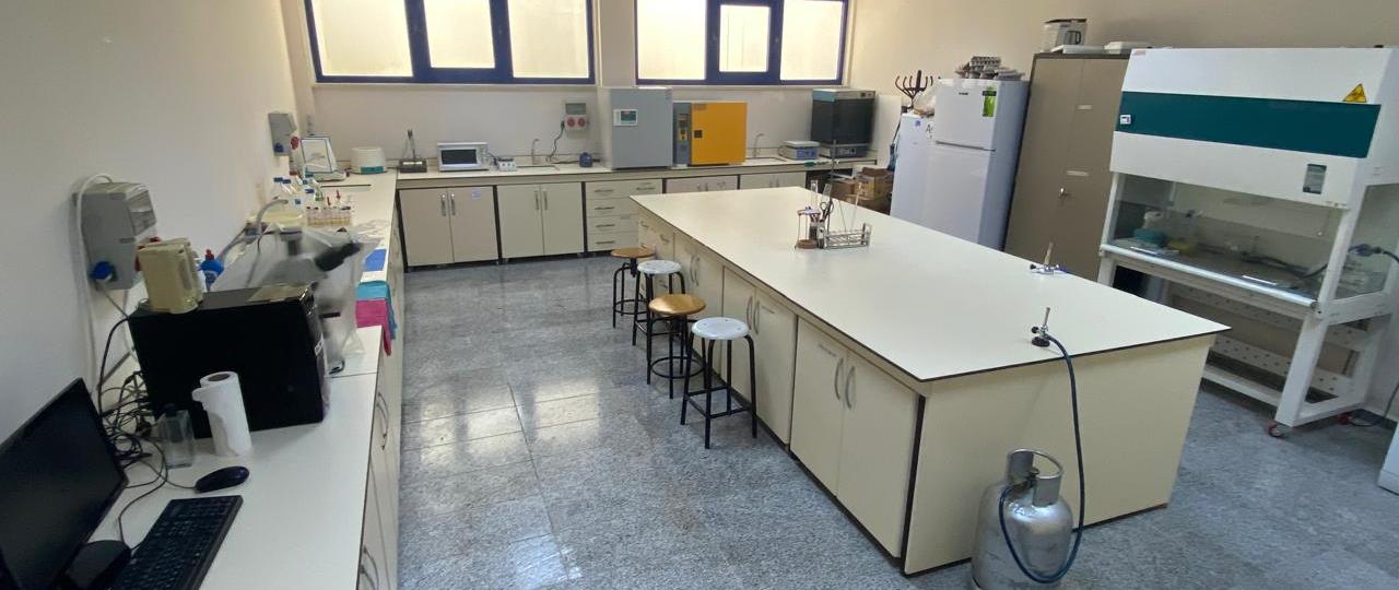 Biyoloji Bölümü Laboratuvarı